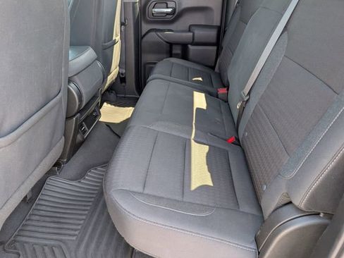 Used 2023 Chevrolet Silverado 1500 Custom image 25