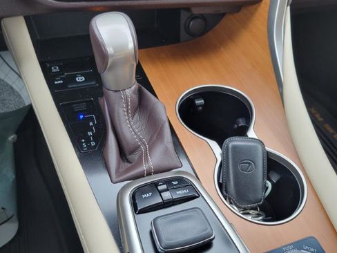 Used 2016 Lexus RX 350 AWD w/ Premium Package image 38