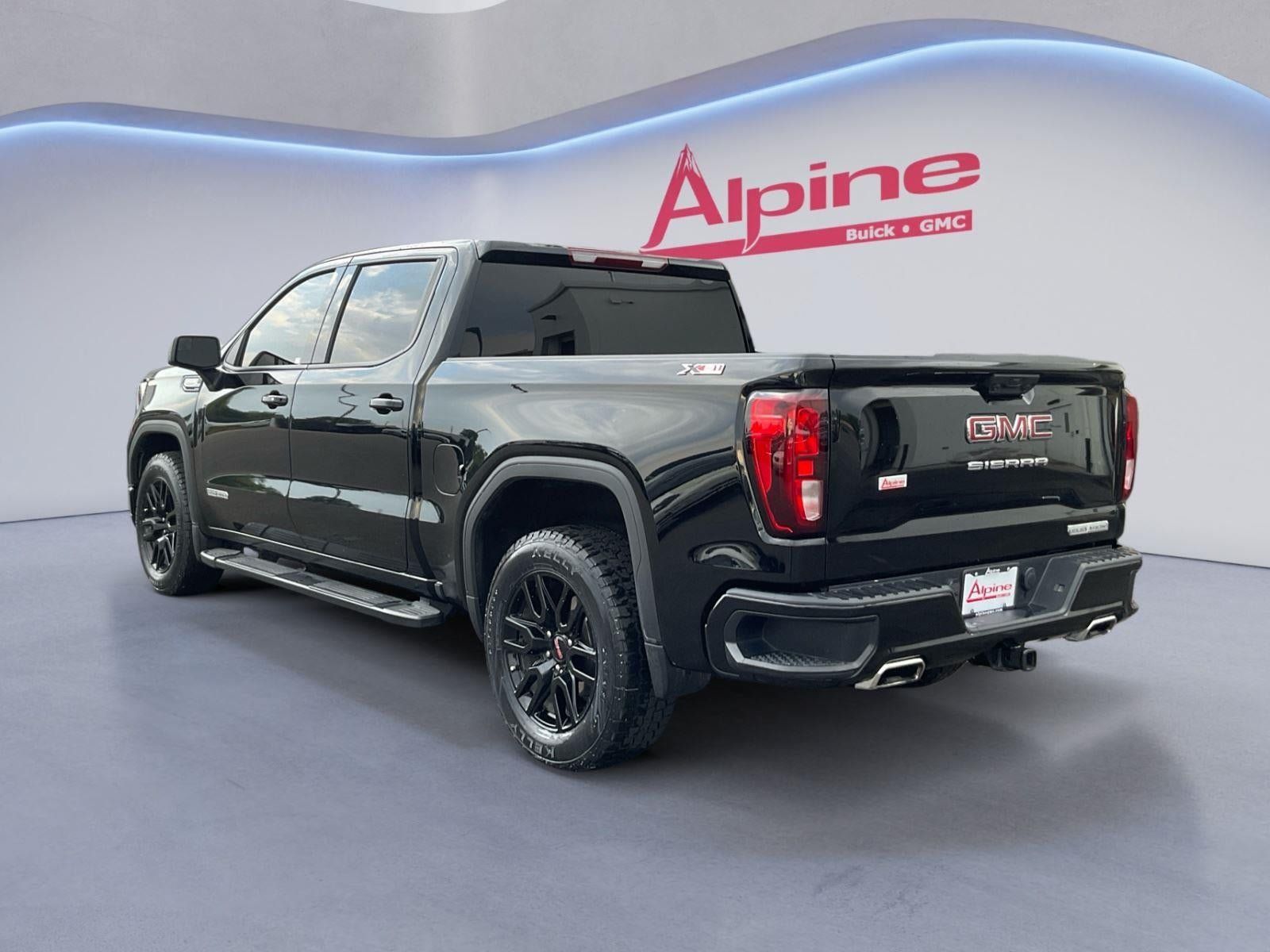 Used 2024 GMC Sierra 1500 Elevation w/ X31 Off-Road Package AWD/4WD image 3