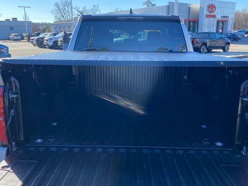 Used 2025 Toyota Tacoma SR5 image 11