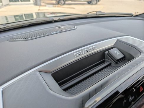 New 2026 RAM 1500 4x4 Crew Cab image 35