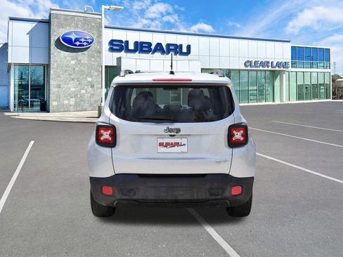 Used 2015 Jeep Renegade Latitude w/ Popular Equipment Group image 5