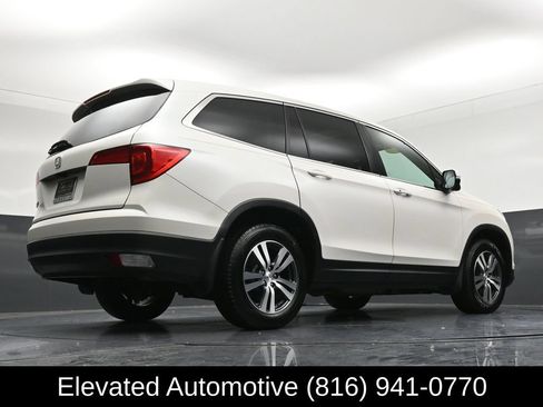 Used 2017 Honda Pilot EX-L image 31