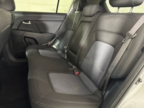 Used 2016 Kia Sportage LX FWD image 12