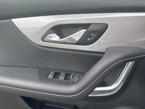 Used 2023 Chevrolet Blazer LT AWD/4WD image 14