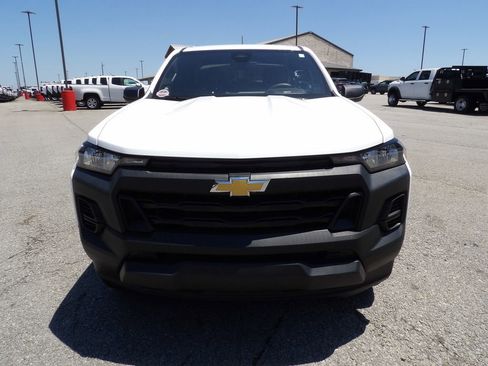 Used 2023 Chevrolet Colorado W/T RWD image 12