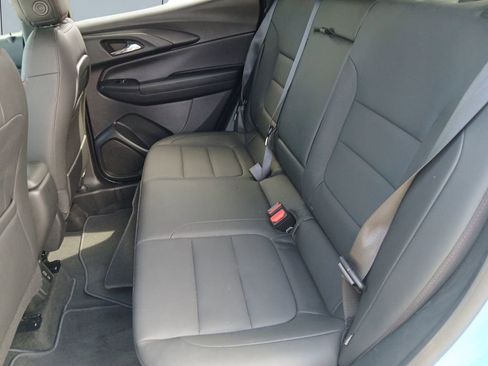 Used 2024 Chevrolet TrailBlazer RS w/ Convenience Package FWD image 16