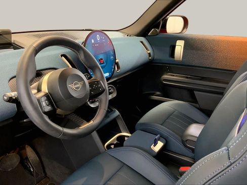 Used 2025 MINI Cooper Countryman S w/ Comfort Package Max AWD/4WD image 17