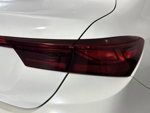 Used 2019 Kia Forte LXS image 29