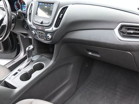 Used 2019 Chevrolet Equinox LT image 28