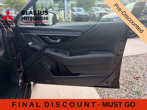 Used 2023 Subaru Outback Touring XT AWD/4WD image 27
