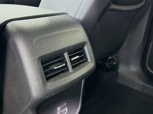 Used 2023 Chevrolet Equinox LT w/ Driver Convenience Package FWD image 29