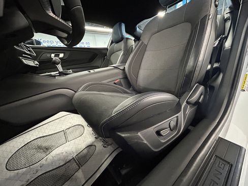 Used 2025 Ford Mustang Coupe image 11