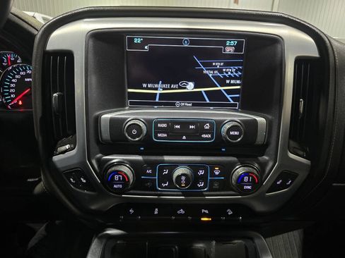 Used 2018 GMC Sierra 1500 SLT w/ SLT Premium Package AWD/4WD image 37