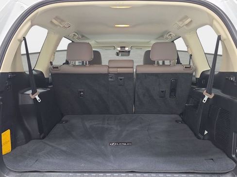 Used 2021 Lexus GX 460 Premium w/ Premium Package AWD/4WD image 34