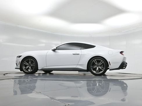 Certified 2024 Ford Mustang Coupe image 50