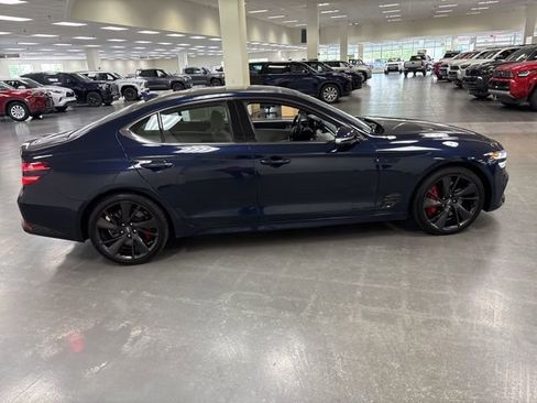 Used 2022 Genesis G70 3.3T w/ Sport Prestige Package AWD/4WD image 8