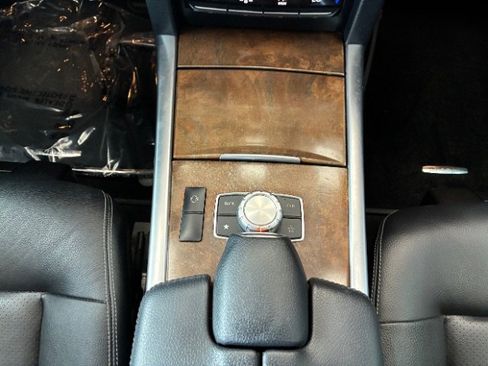 Used 2014 Mercedes-Benz E 350 4MATIC w/ Premium 1 Package image 23