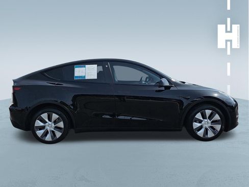 Used 2023 Tesla Model Y Long Range AWD/4WD image 3