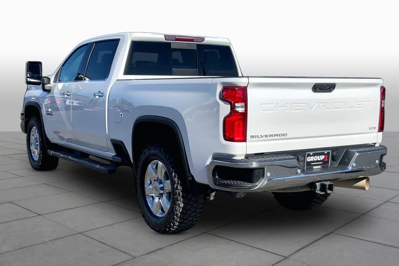 Used 2022 Chevrolet Silverado 2500 LTZ w/ LTZ Texas Edition AWD/4WD image 11