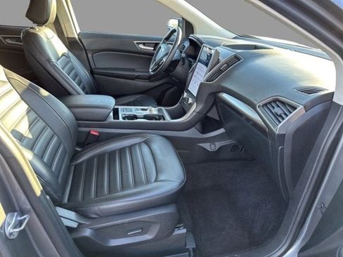 Certified 2024 Ford Edge SEL image 11