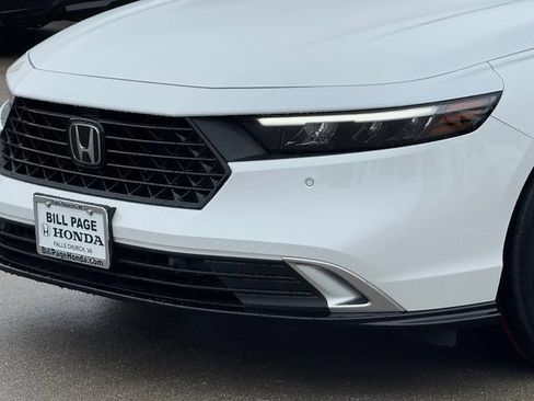 Certified 2025 Honda Accord Touring image 5