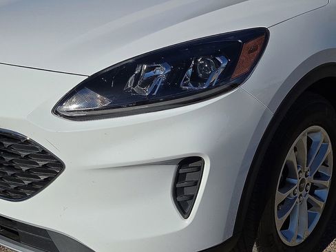 Used 2022 Ford Escape SE w/ Convenience Package image 10