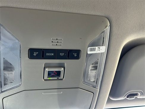 Used 2024 Toyota RAV4 LE image 26