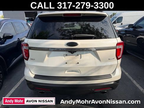 Used 2018 Ford Explorer XLT w/ Equipment Group 202A AWD/4WD image 5
