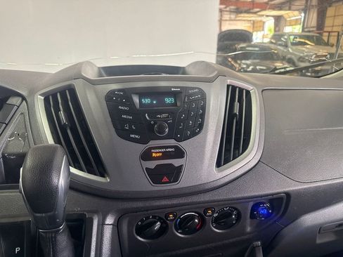 Used 2019 Ford Transit 150 130 Low Roof RWD image 15