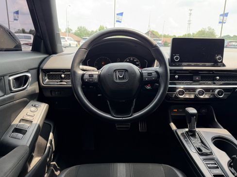 Used 2025 Honda Civic Sport image 20
