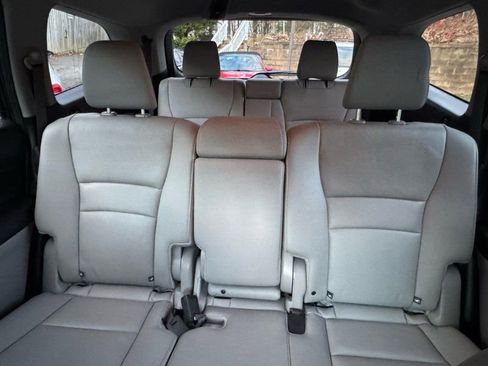 Used 2017 Honda Pilot EX-L image 23