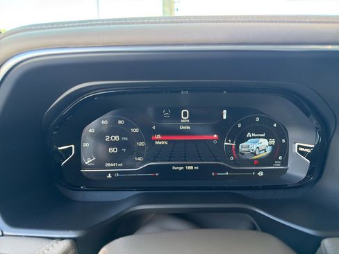 Used 2024 GMC Yukon Denali w/ Max Trailering Package AWD/4WD image 13