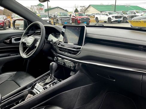 Used 2022 Jeep Compass Altitude image 14