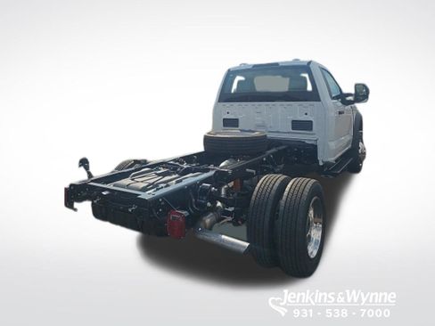 New 2026 Ford F550 4x4 Regular Cab Super Duty w/ XL Chrome Package image 3