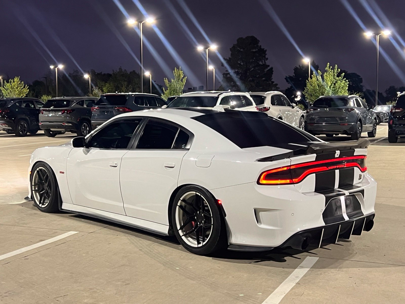 Used 2020 Dodge Charger Scat Pack w/ Plus Group RWD image 10