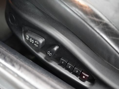 Used 2004 BMW Z4 3.0i image 5