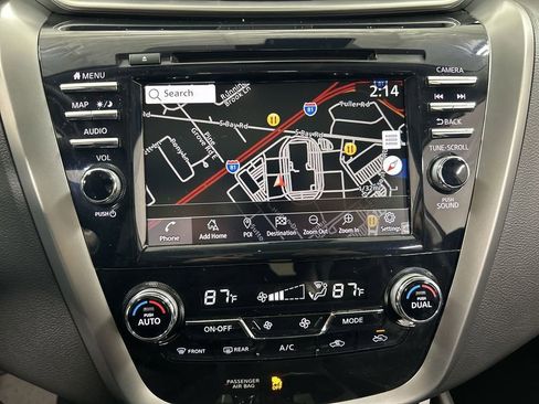 Used 2023 Nissan Murano SL w/ SL Moonroof Package image 16