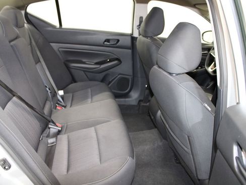 Used 2023 Nissan Altima 2.5 SV image 21