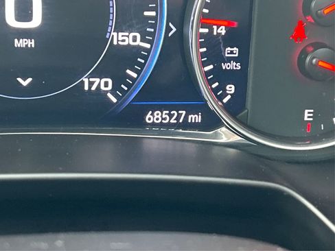 Used 2022 Chevrolet Blazer RS image 40