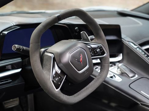 Used 2021 Chevrolet Corvette Stingray Preferred Cpe w/ 2LT image 47