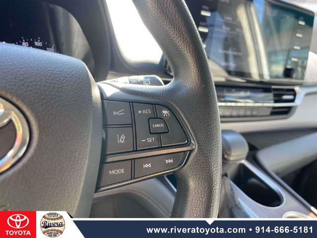 Certified 2024 Toyota Sienna LE AWD/4WD image 23