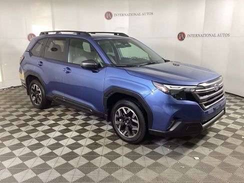 Certified 2025 Subaru Forester Premium w/ Protection Package image 3