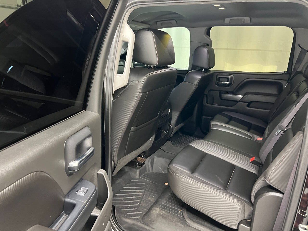 Used 2017 GMC Sierra 1500 SLT w/ All Terrain X Package AWD/4WD image 9