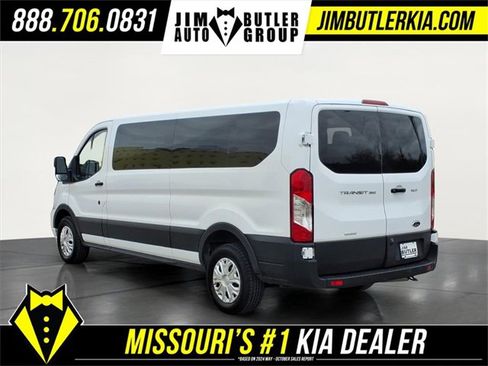 Used 2023 Ford Transit 350 XLT image 30