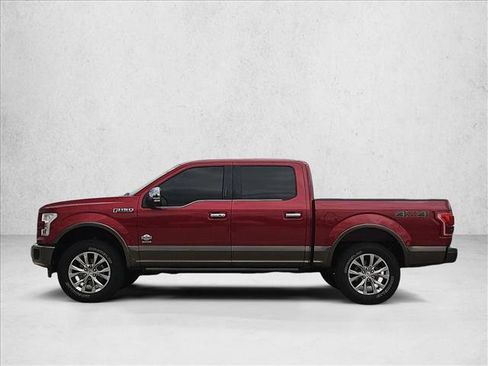 Used 2017 Ford F150 King Ranch w/ Equipment Group 601A Luxury AWD/4WD image 8