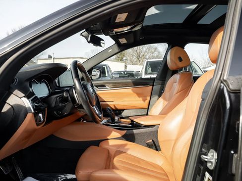 Used 2018 BMW 640i Gran Turismo xDrive image 7