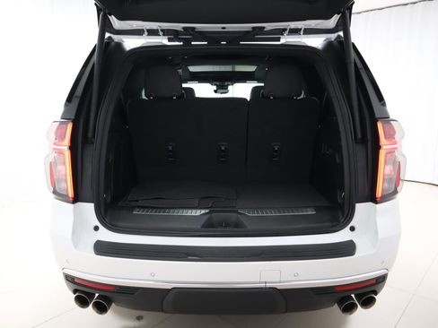 Used 2023 Chevrolet Tahoe High Country w/ Premium Package 2 image 11