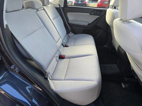Used 2016 Subaru Forester 2.5i Premium image 20