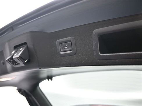 Certified 2023 MAZDA CX-5 Carbon Edition image 15